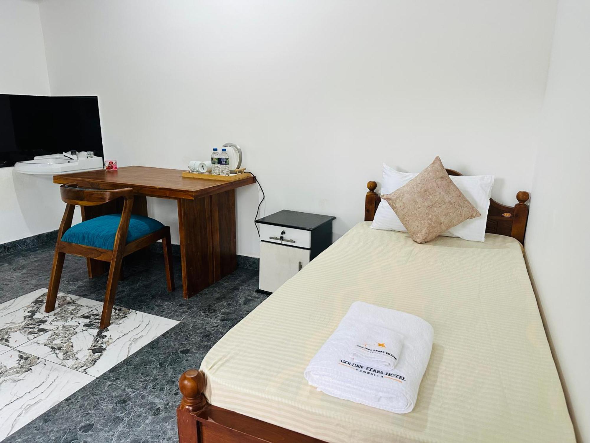 Golden Stars Hotel Dambulla Esterno foto