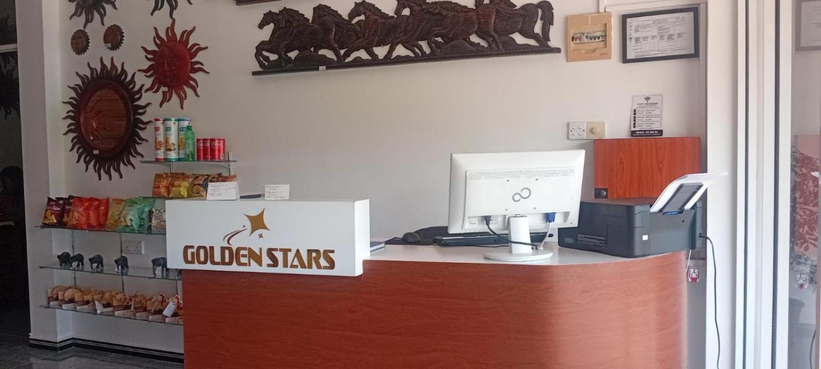 Golden Stars Hotel Dambulla Esterno foto
